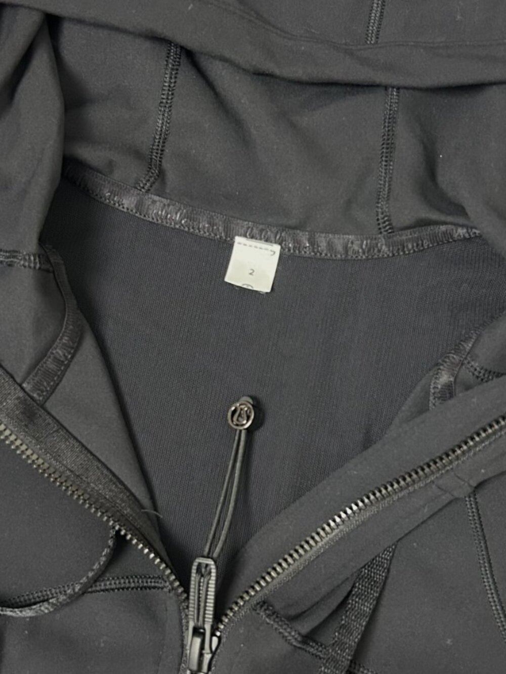 Lululemon Women's Define Hooded Nulu Jacket Black Full Zip Pockets Slim Fit Sz 2 - Picture 11 of 11